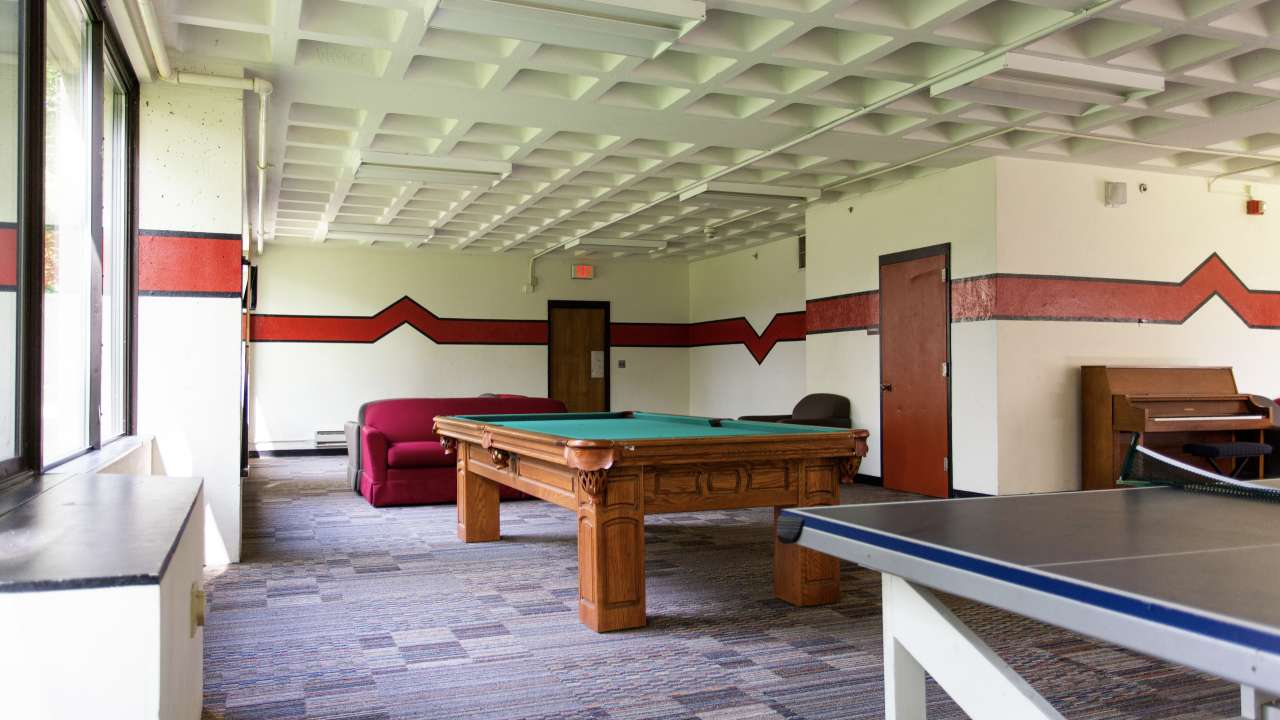 Carle Hall, recreation room