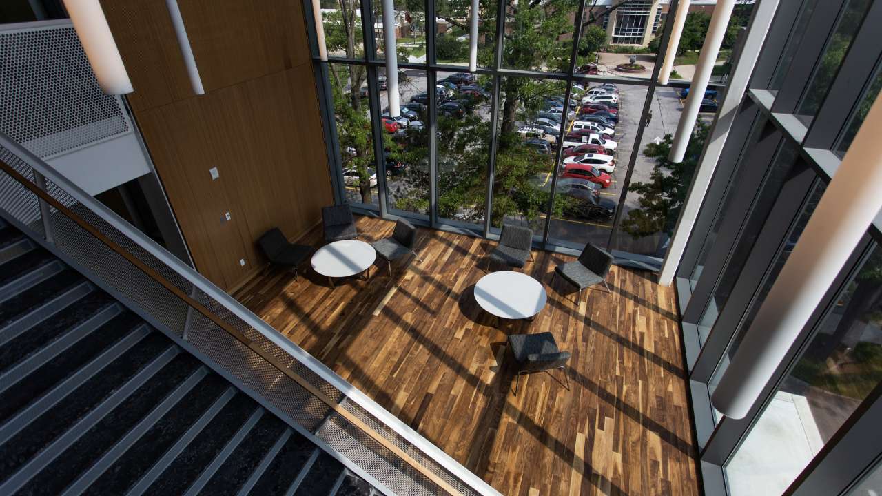 The Commons, common space overlooking the Mason Library.